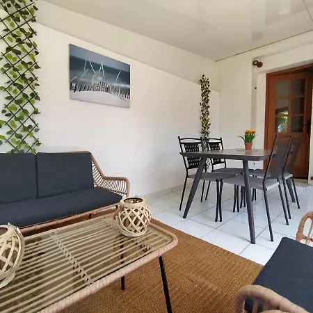 Апартаменты Maison Christy, Spacieux, Calme Avec Jardin Ондр